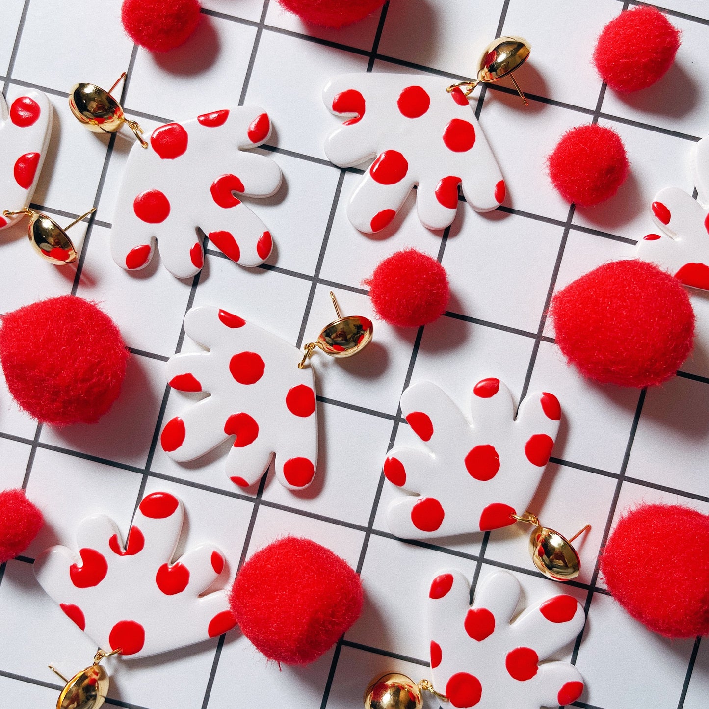 Red/White Abstract Palm Dots Earrings