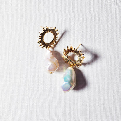 Sun Pearl Earrings