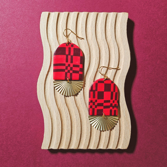 Red Inabel Arches with Brass Fan Charm